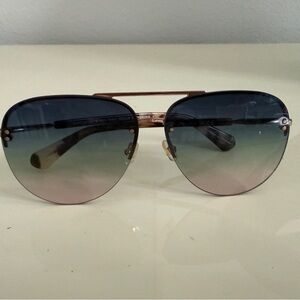 Aviator Gradient Sunglasses - Blue to Pink Lenses